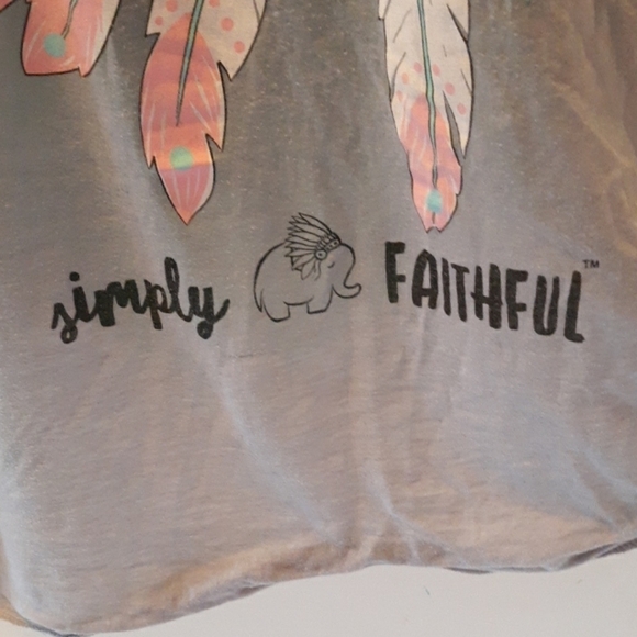 Simply Faithful Follow your heart XL shirt - Picture 3 of 5
